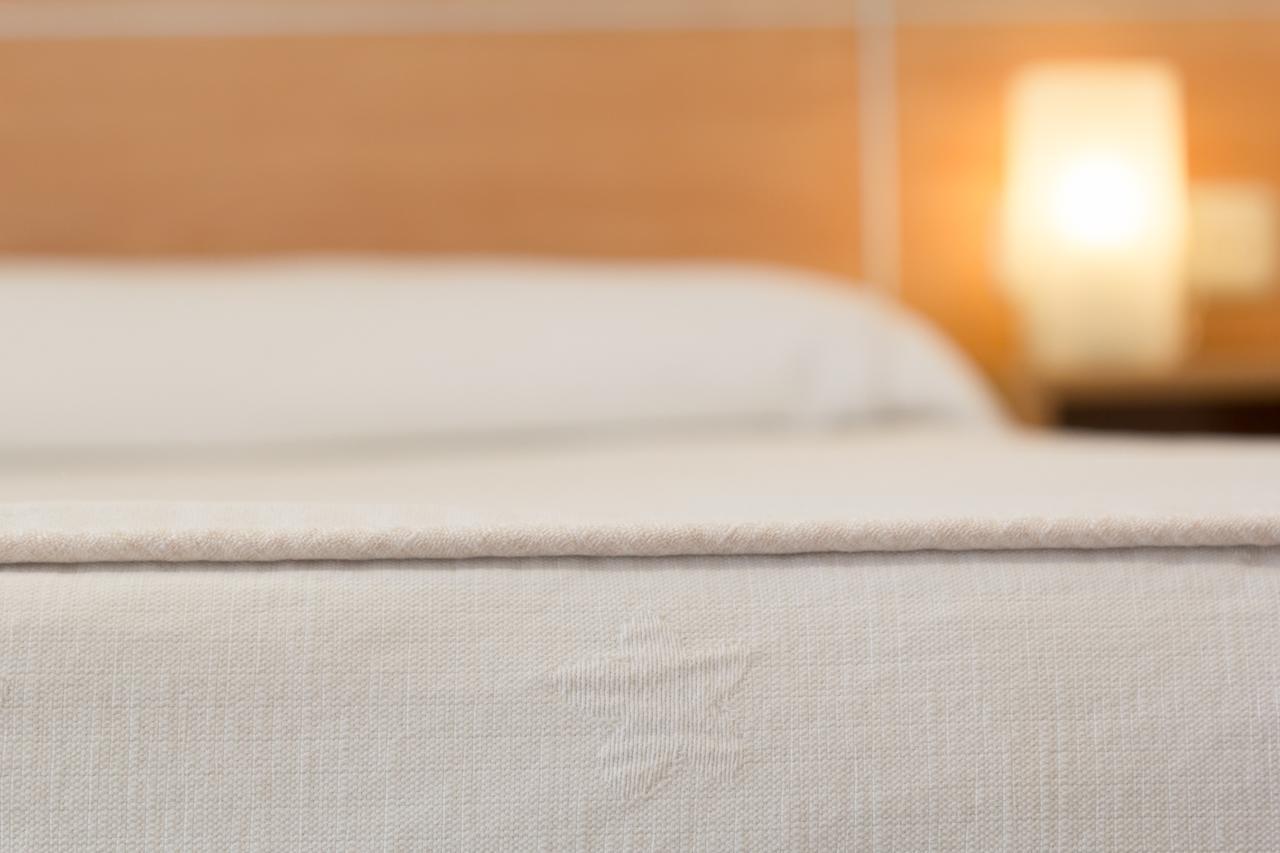 Ekia Pentsioa Hotel Zarautz Bagian luar foto